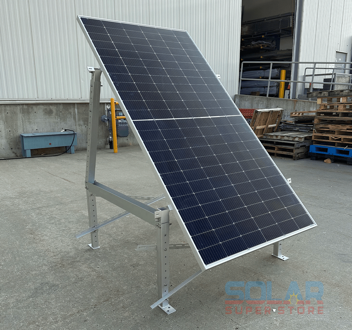 Support de sol SunDale Canada - Support de sol réglable et compact pour panneau solaire de 45 po de large