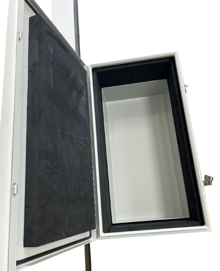 SunDale Canada Insulated Aluminum Battery Box - 4i